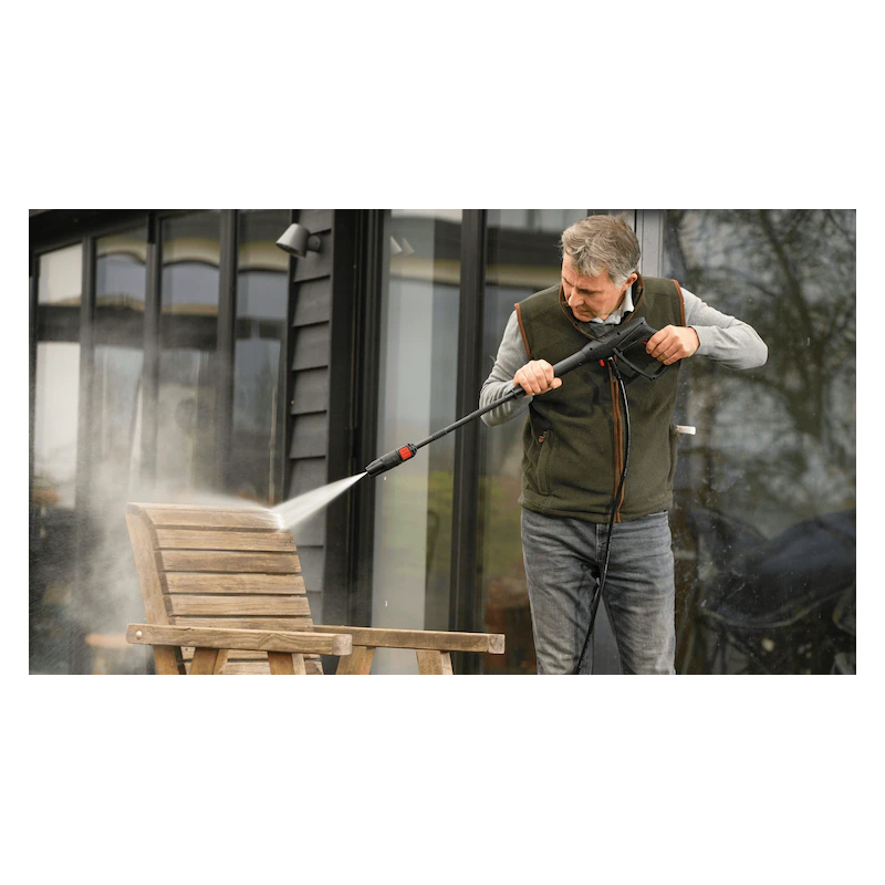 Bosch - baštenski program - Set perač pod visokim pritiskom UniversalAquatak 125 sa kompletom za pranje za kuću i auto - 061599262D